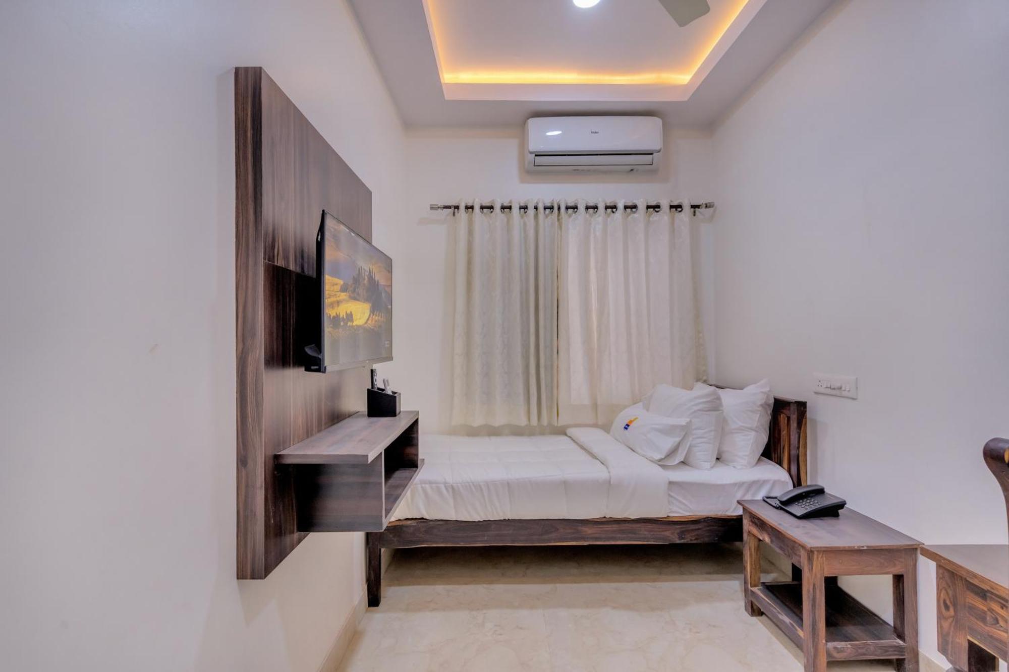 Myspace Hotel Shree Vaibhav Nagpur Exterior foto