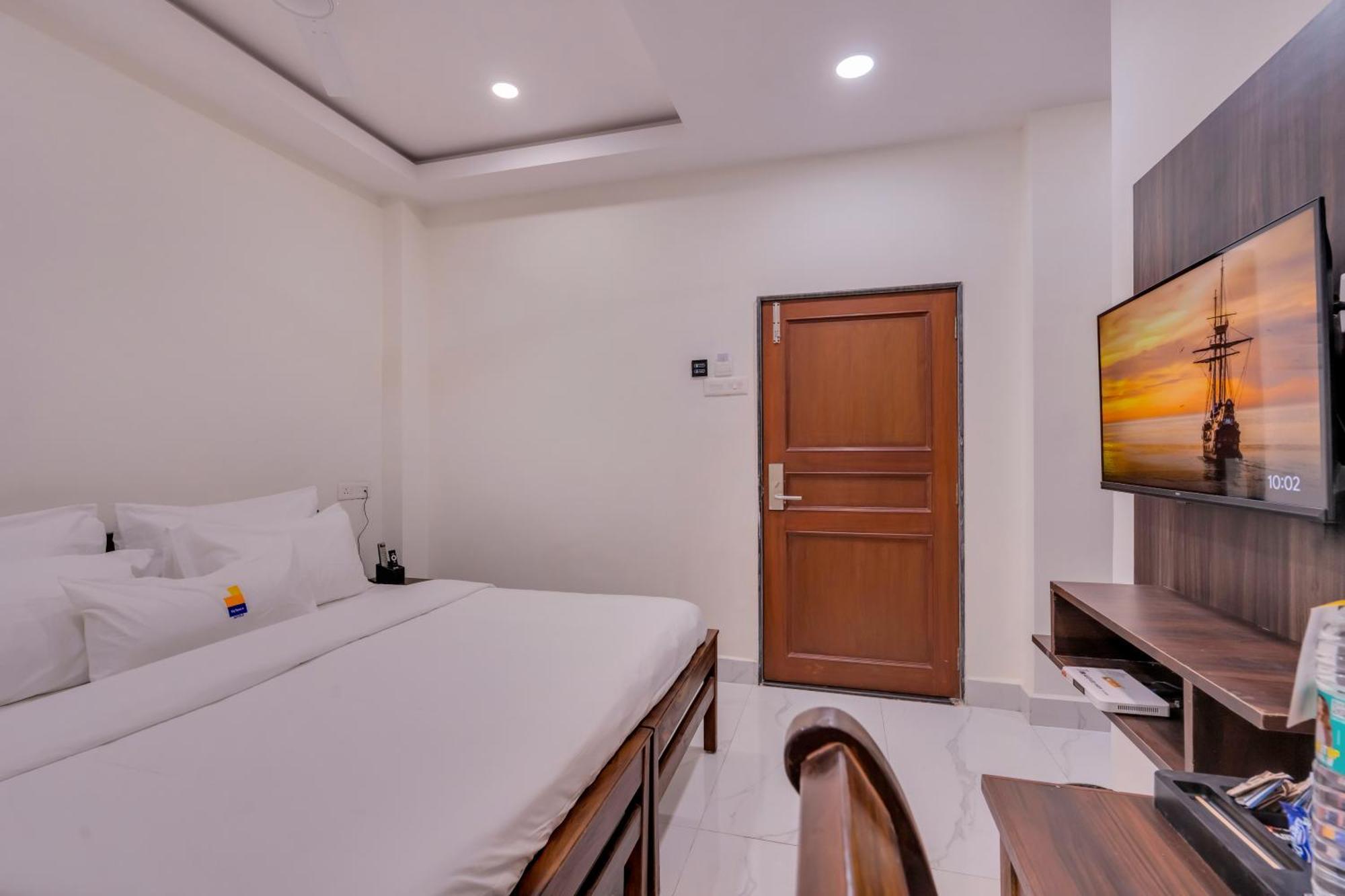 Myspace Hotel Shree Vaibhav Nagpur Exterior foto